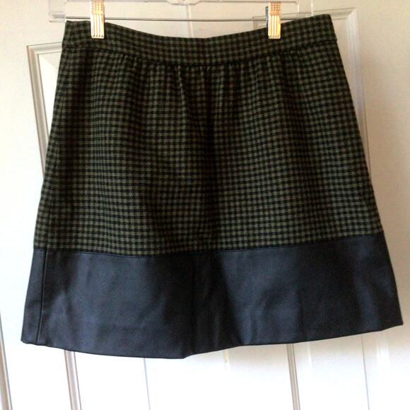 J Crew Houndstooth Wool Blend, Faux Leather Skirt Sz 4 - Picture 1 of 6